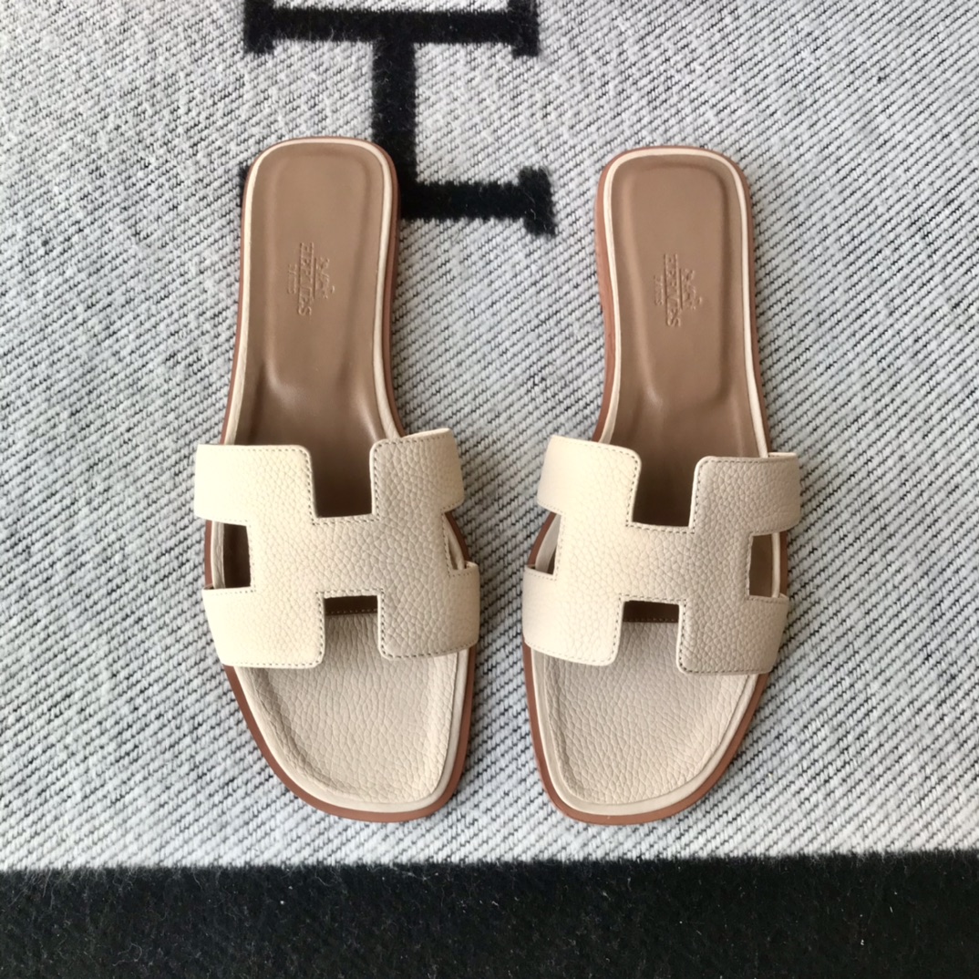 에르메스 올수공 오란 슬리퍼 샌들 토고 23